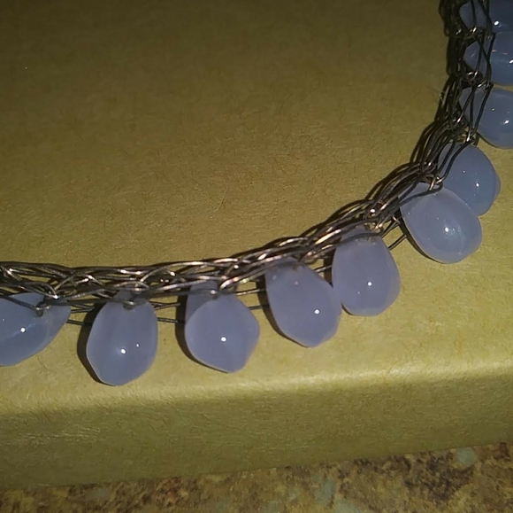 Color Changing Beaded Necklace - Picture 3 of 4